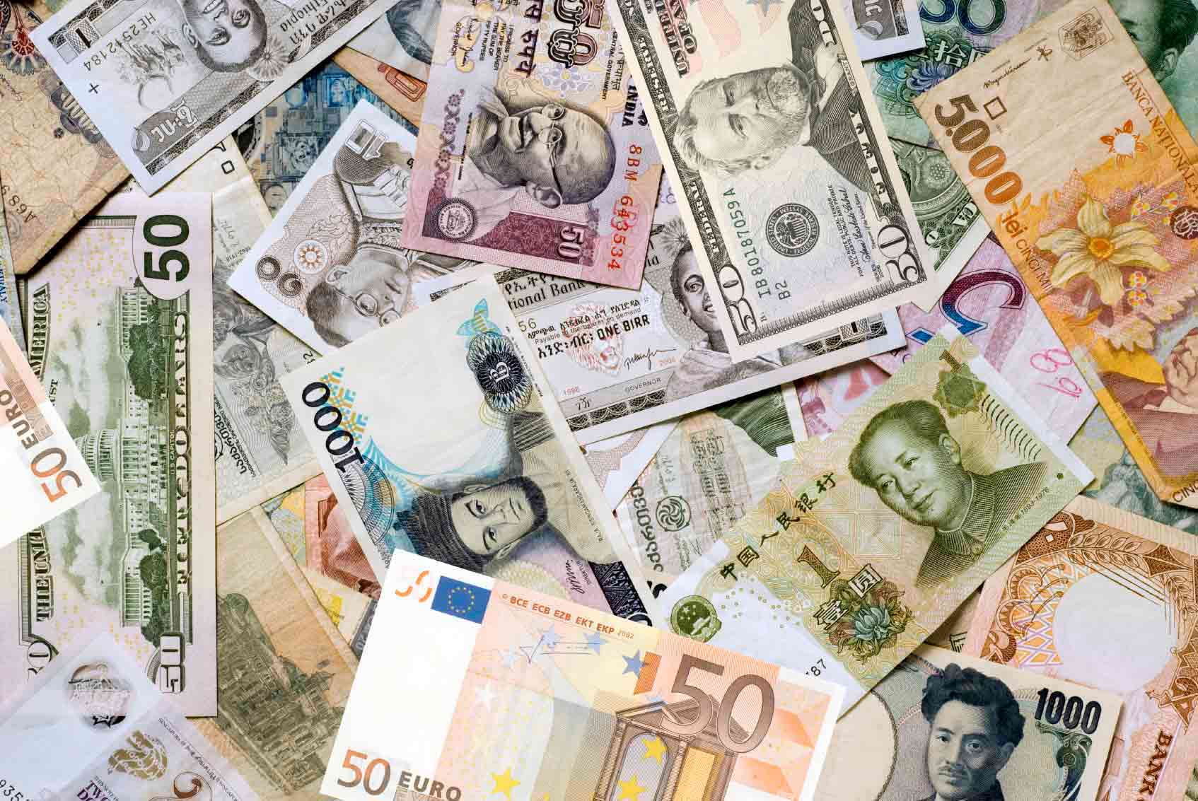 Tas De Billets En Euros En Papier Dans Le Cadre Du Système De Paiement Des  états-unis